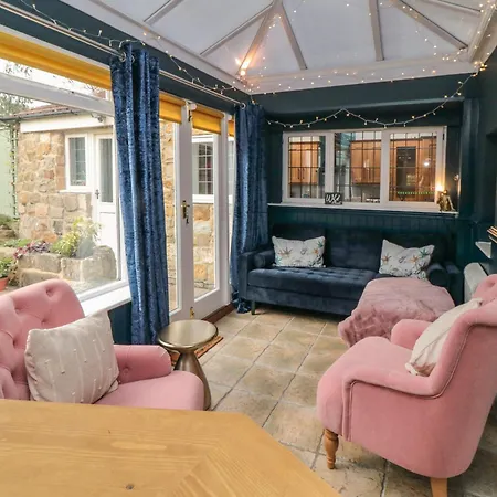 Inglenook Nyaraló *